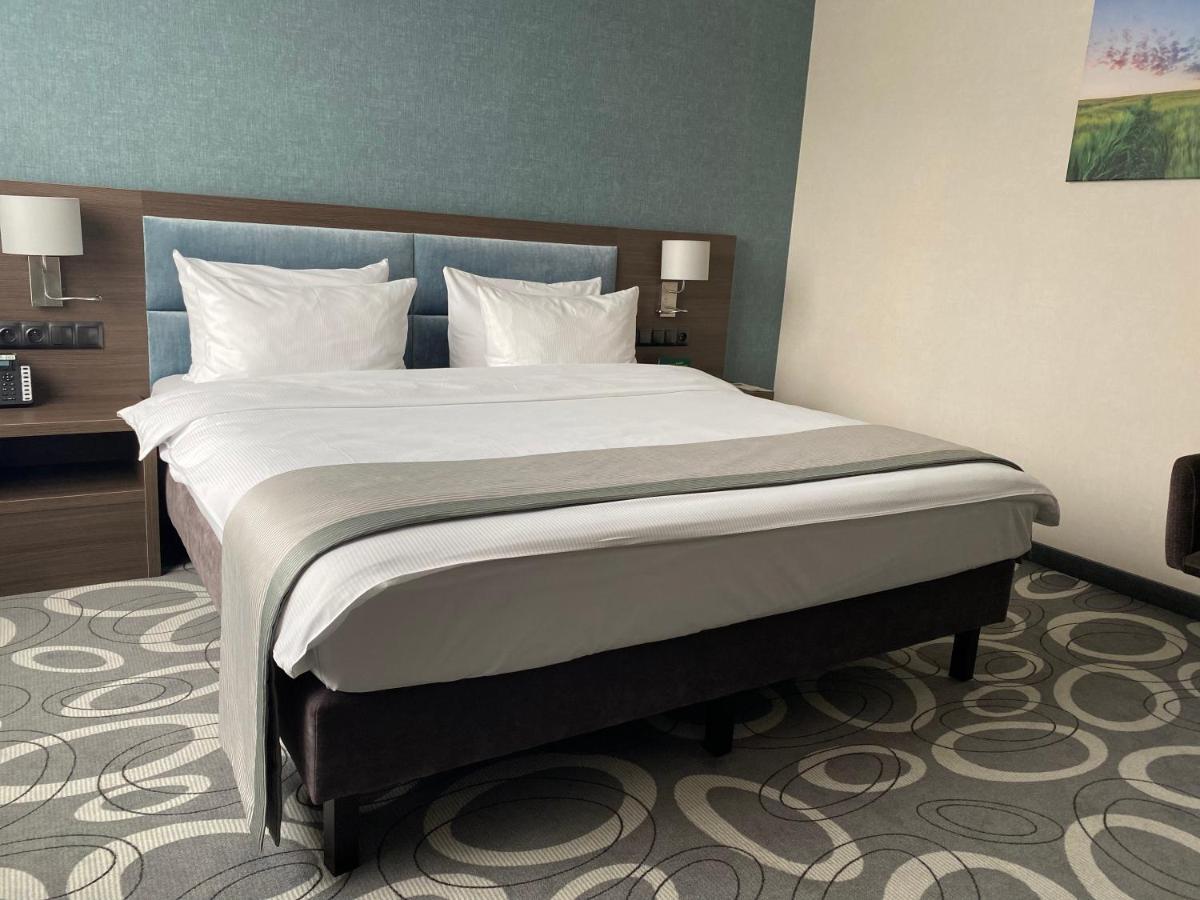 Dabrowa Gornicza-katowice By Ihg